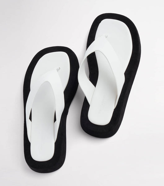 Flat Sandals Tony Bianco Ives Milk Capretto 3.5cm Blancas | ZCRMJ61292